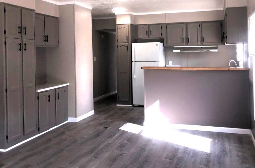 kitchen 1003-083 - Evergreen Estates