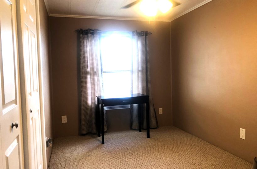 1003-42 guest bedroom - Evergreen Estates